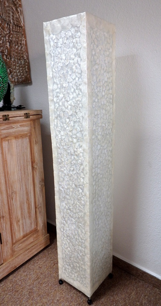 Stojací lampa WHITE, pravá perleť, ruční práce