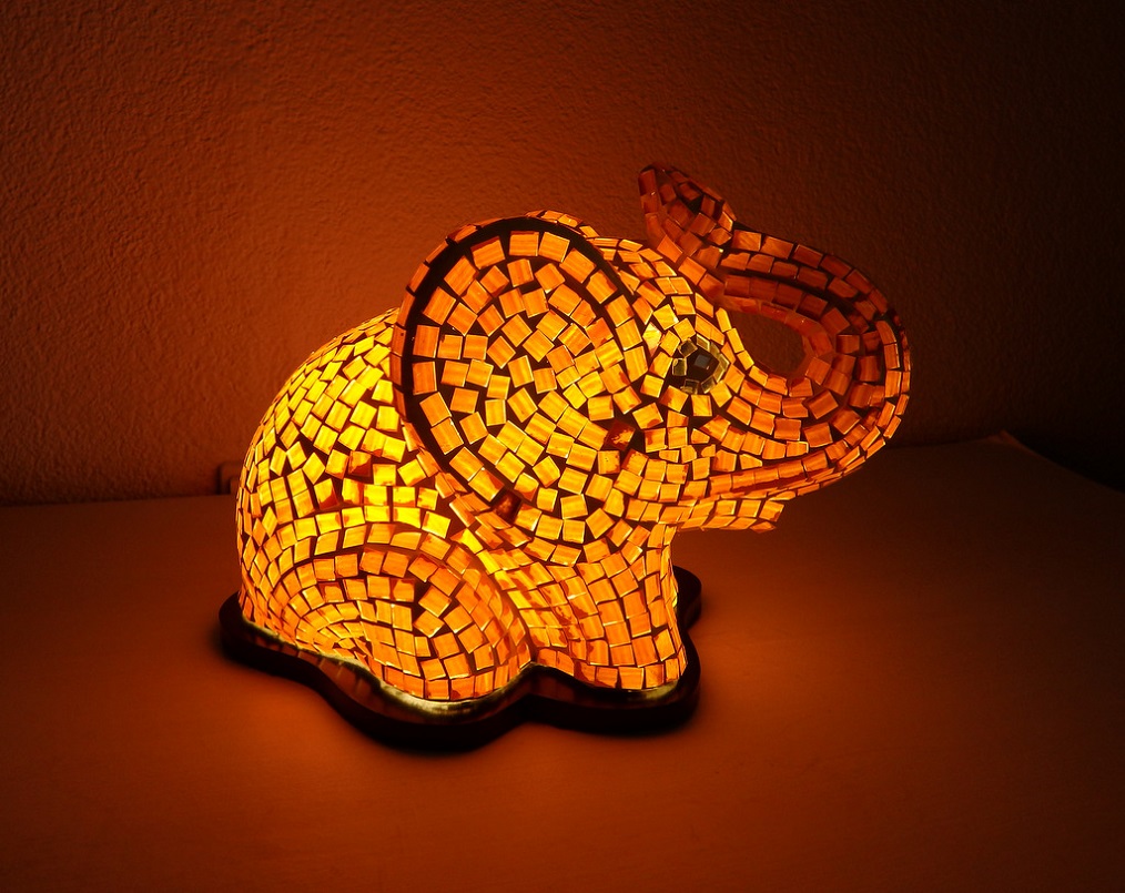 Dětská nočná lampa SLŮNĚ, ruční práce