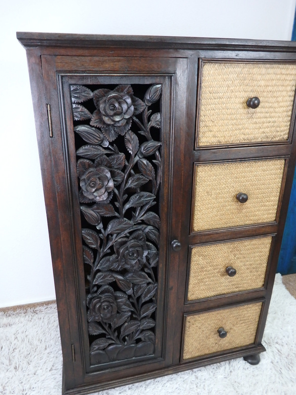 Skříňka do obýváku  ROSE , dřevo, hnedá, Thajsko