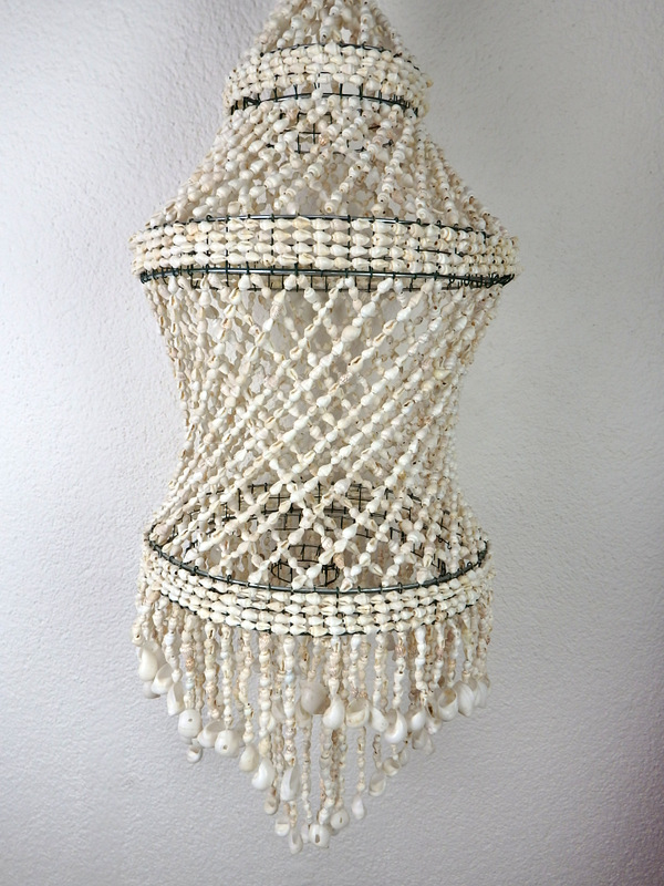 Lustr bílý z pravých mušlí, 80 cm