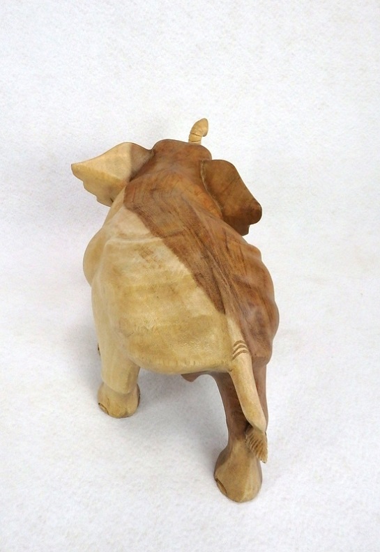 Soška SLON natural,48x30 cm, exotické dřevo, ruční práce