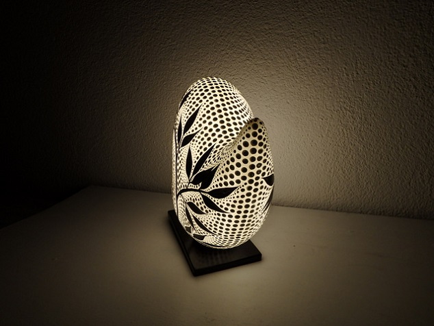 Noční lampa SRDCE, bílá, 30 cm, oboustranně ručně malovaná