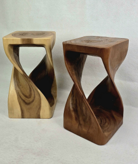 Odkladací stolek točený, 50 cm, ruční práce